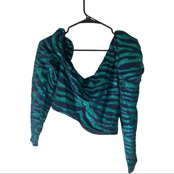 FOR LOVE & LEMONS
VIXEN ASYMMETRICAL TOP - Picture 2 of 10